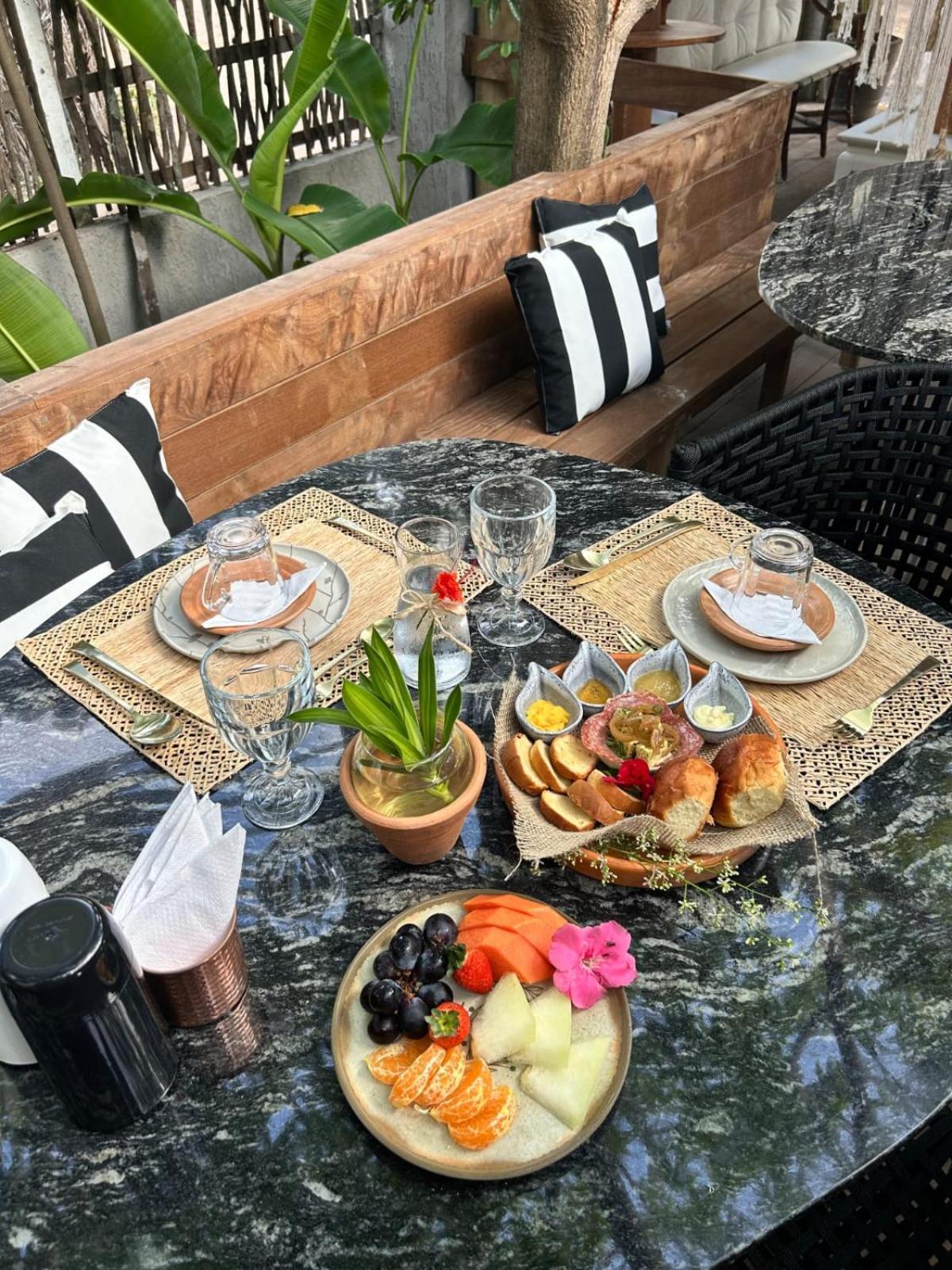 Villa Pantai Boutique Hotel Atins Ngoại thất bức ảnh