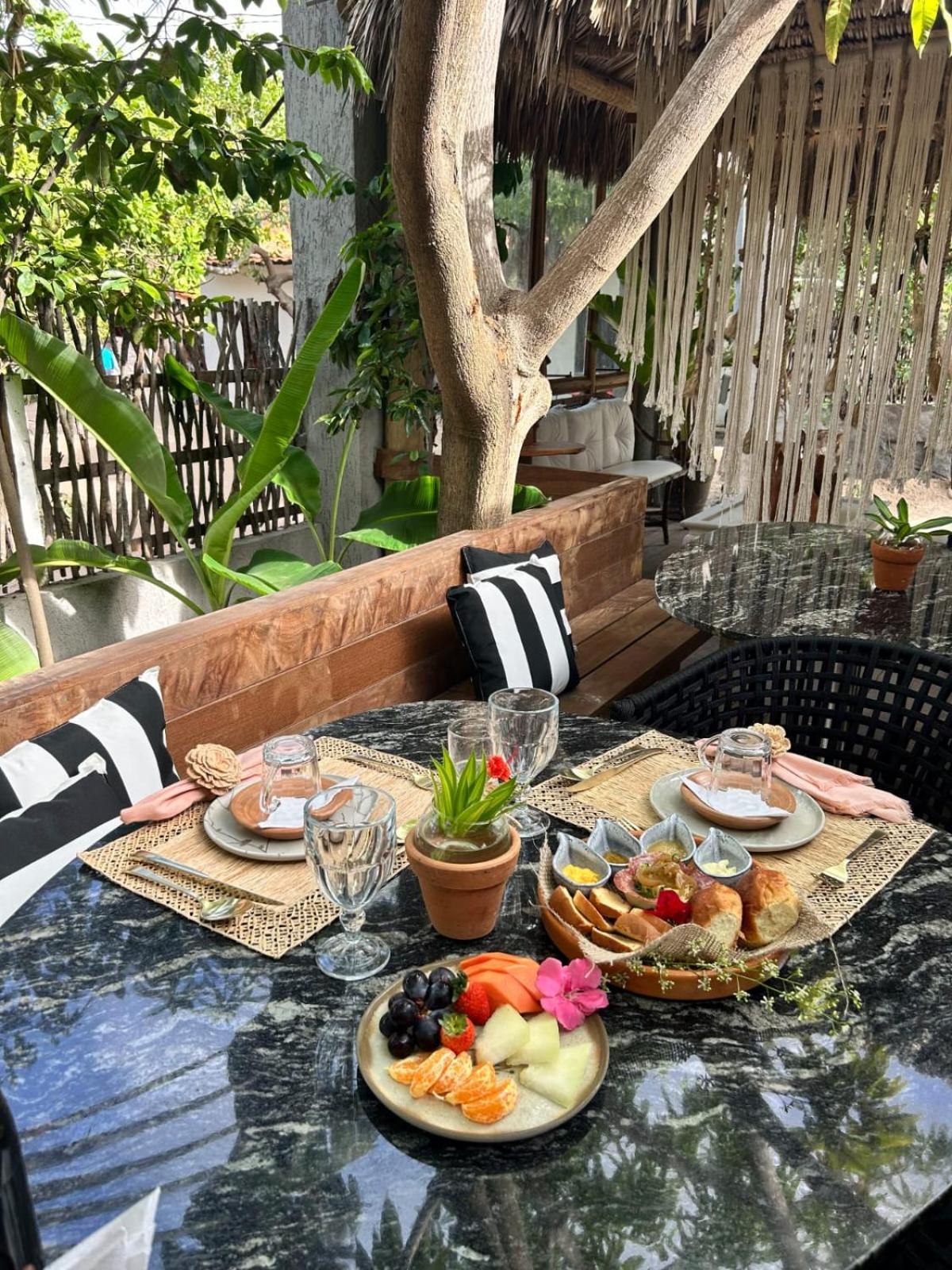 Villa Pantai Boutique Hotel Atins Ngoại thất bức ảnh